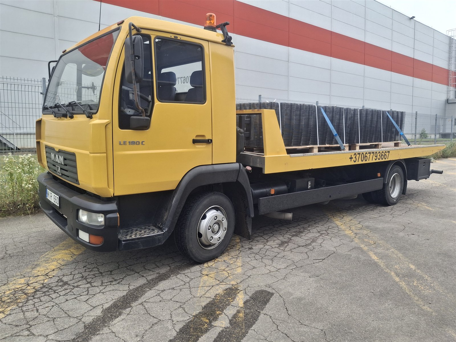 Krovinių pervežimas autovežiu Vilniuje